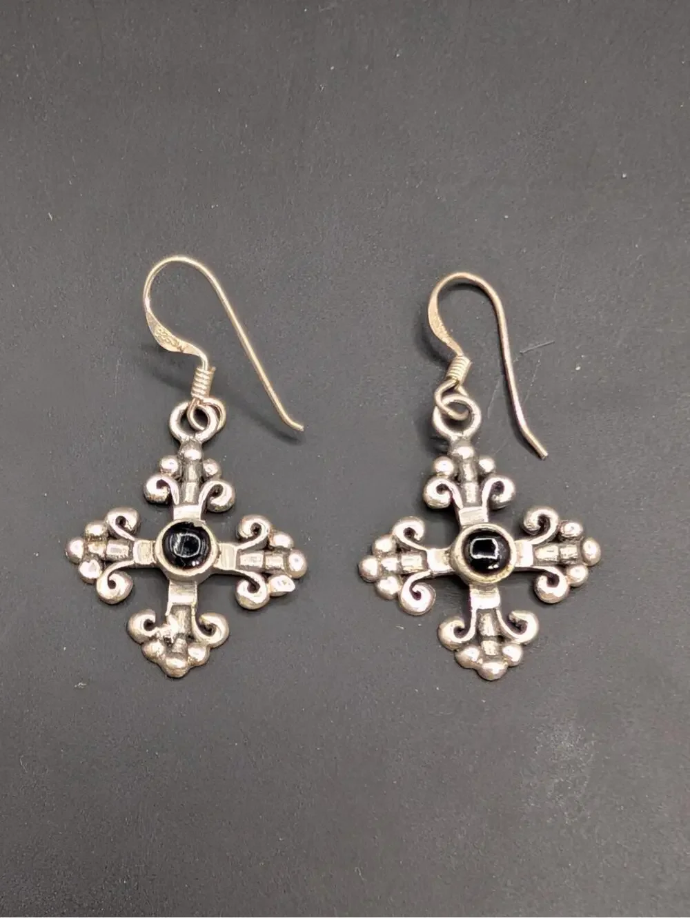 Vintage 925 Sterling Silver CM Fleur De Lis Cross Earrings Black Onyx 3.69g